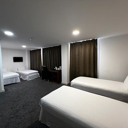 Ox Hotel Manchester Swinton  Extérieur photo