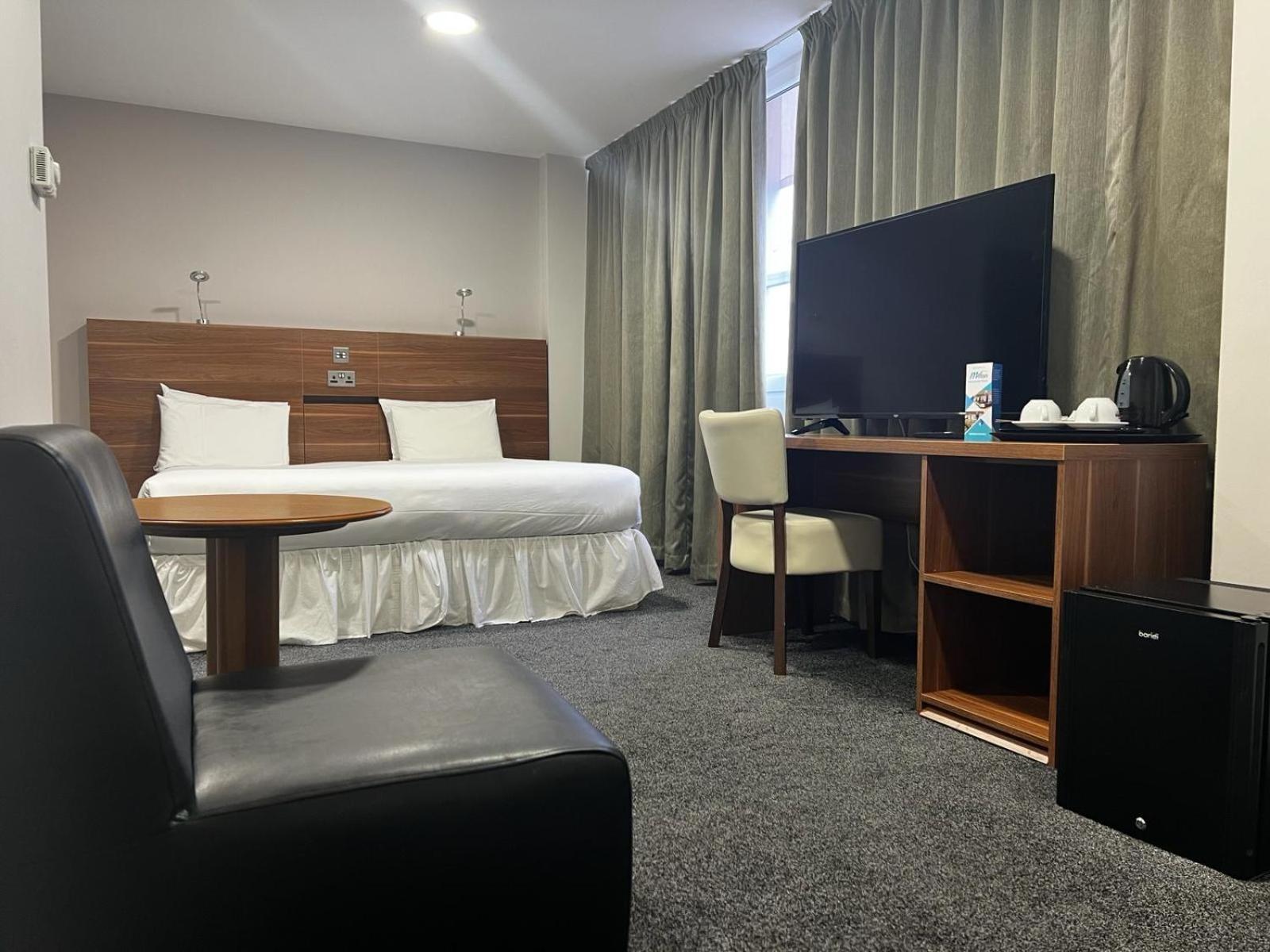 Ox Hotel Manchester Swinton  Extérieur photo