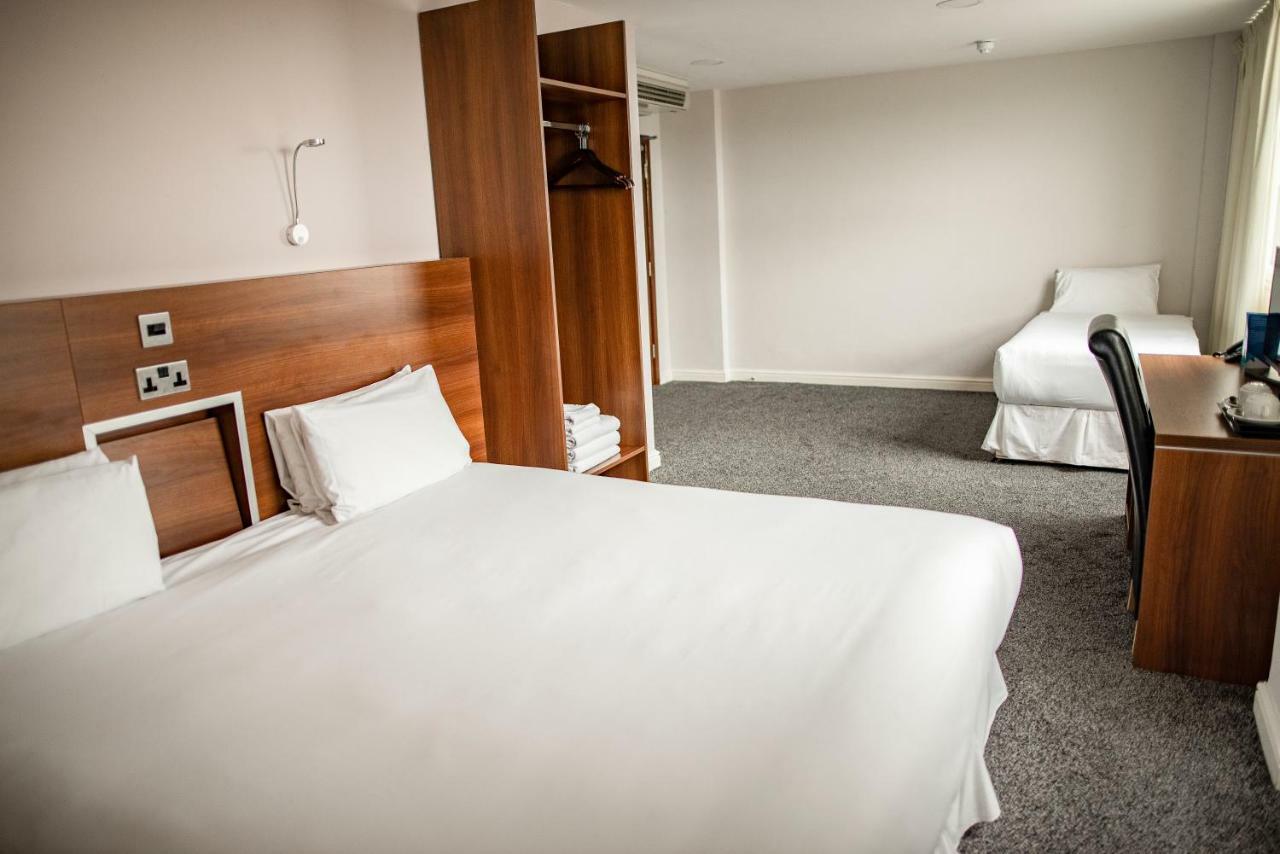 Ox Hotel Manchester Swinton  Extérieur photo