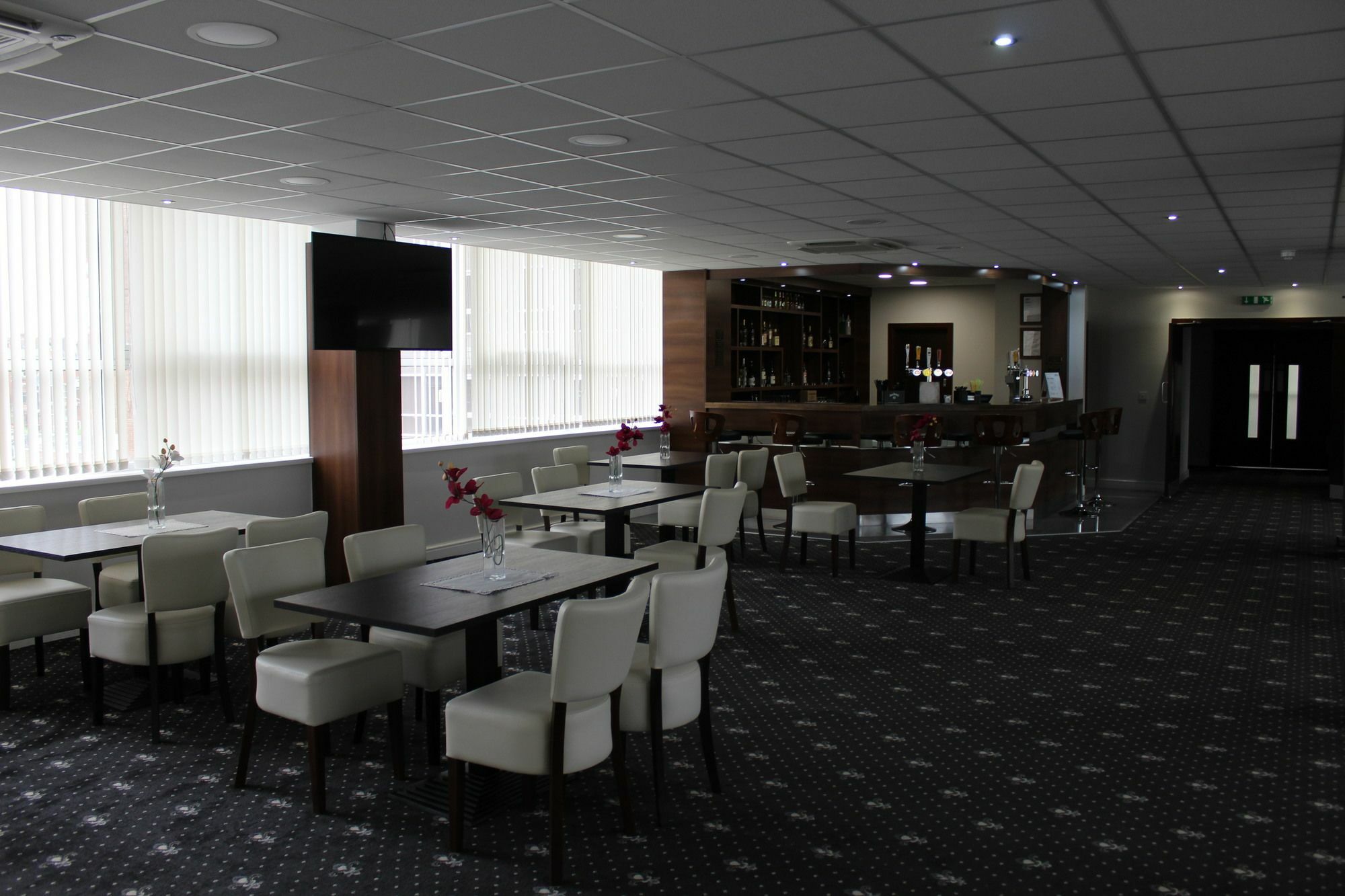 Ox Hotel Manchester Swinton  Extérieur photo