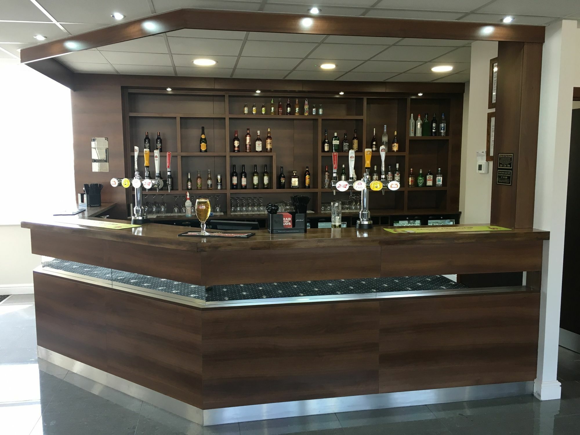 Ox Hotel Manchester Swinton  Extérieur photo